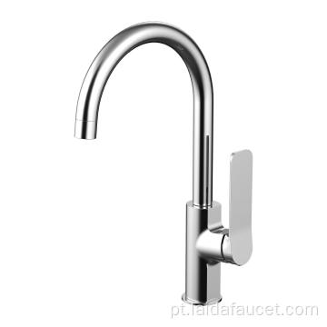 Torneira de cozinha de alça única de latão